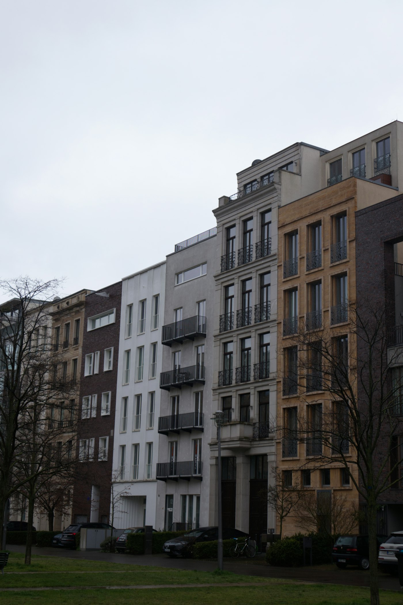 Porodične kuće u Berlinu sa različitim fasadama